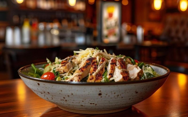 bowl-chicken-caesar-salad_960396-527668