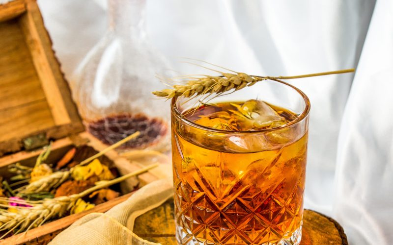 fine-blended-scottish-whiskey-glass